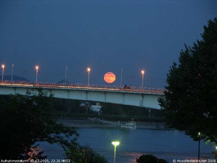 Vollmond-Aufgang am 10.07.2006